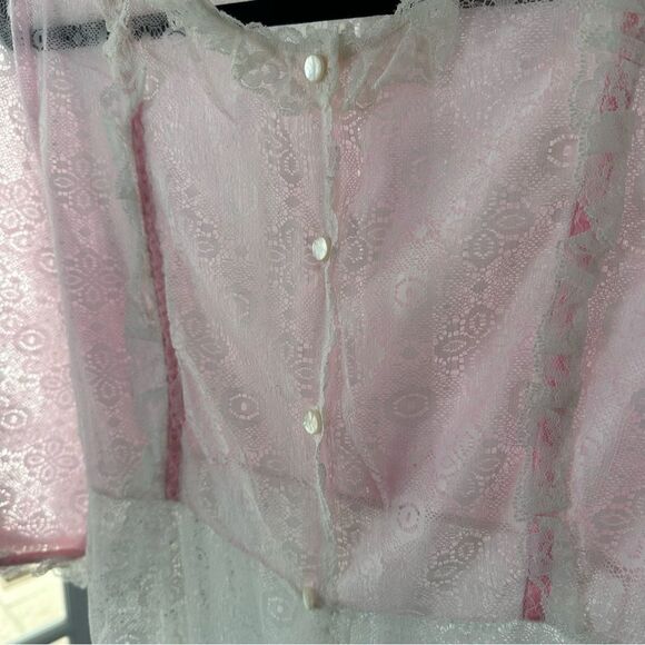 Vintage Ruffled Pink and White Lace  Dress - Picture 9 of 16